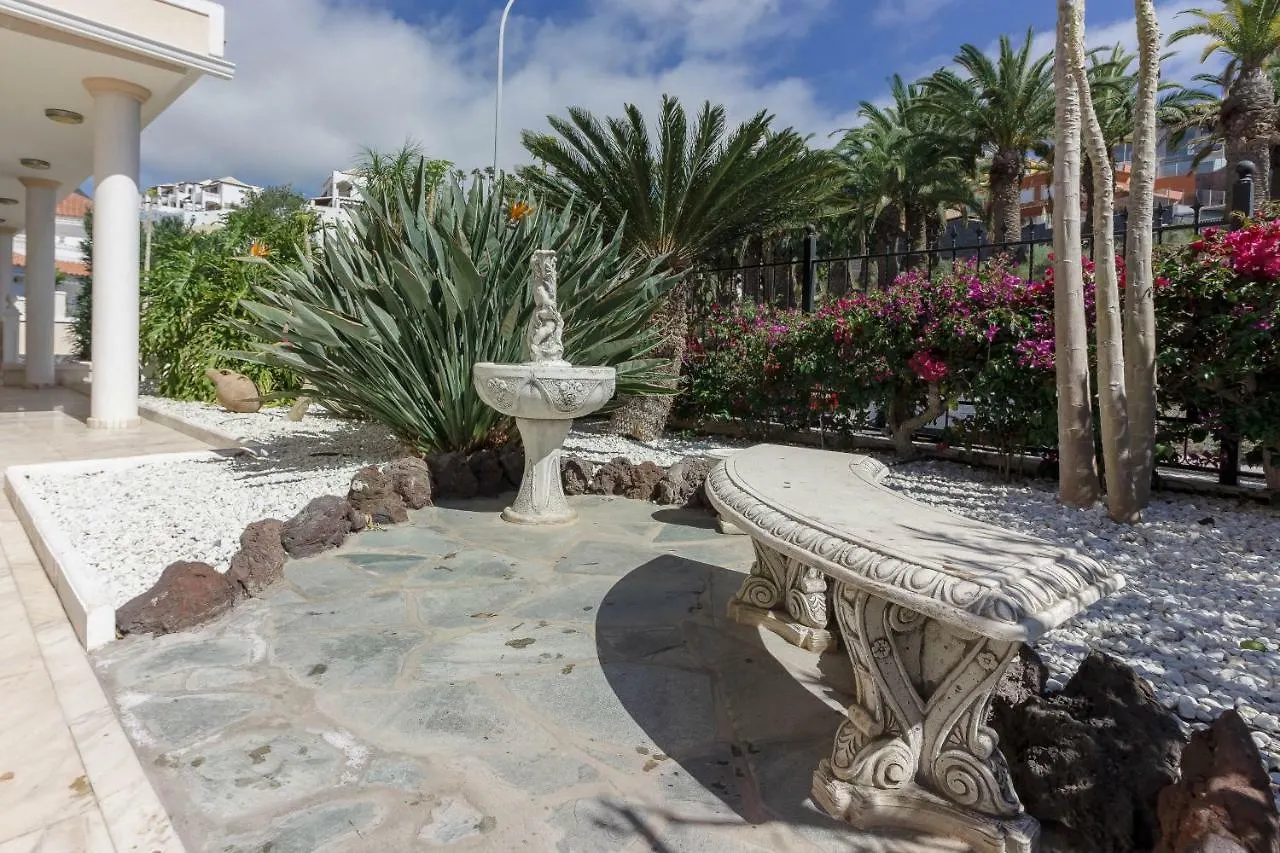 Villa Sunny Costa Adeje  Costa Adeje (Tenerife)